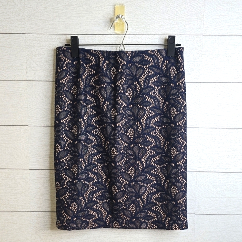 Renee C. Navy and Cream Lace Pencil Skirt